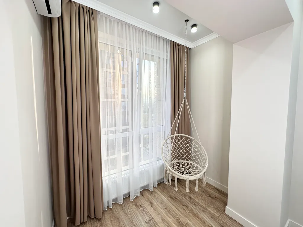 Евродвушка в ЖК Комфорт Сити с видом на горы, рядом с ТЦ MEGA