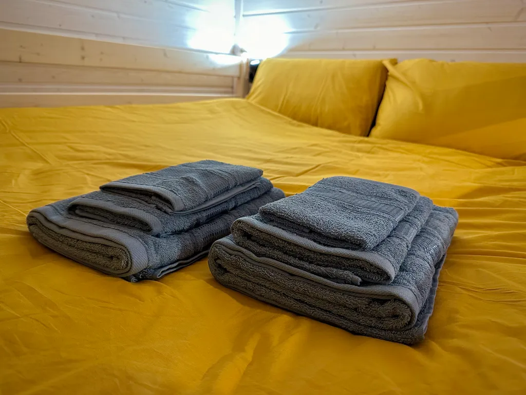 Уютный дом у залива