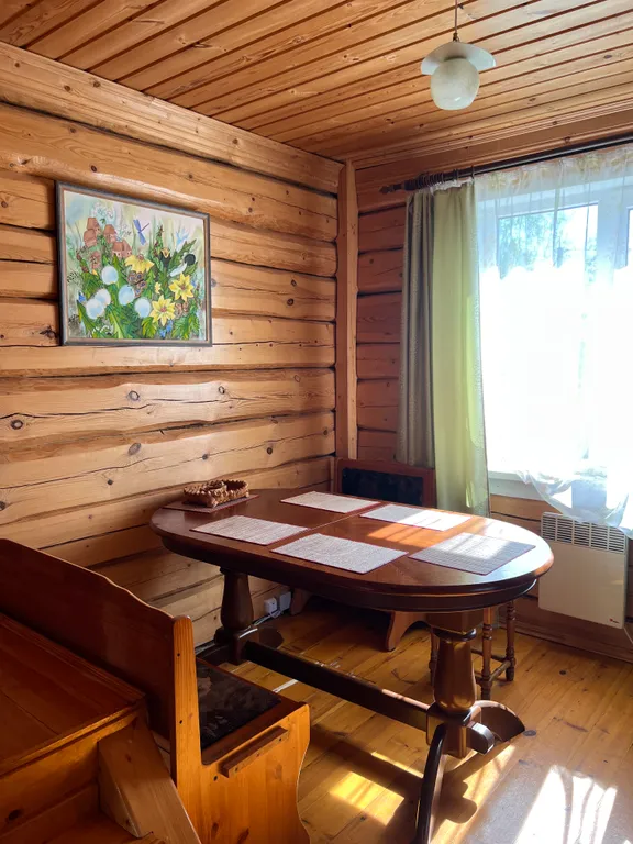 Русский дом с баней на берегу озера