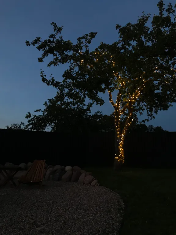 Треугольный домик рядом с Беловежской пущей