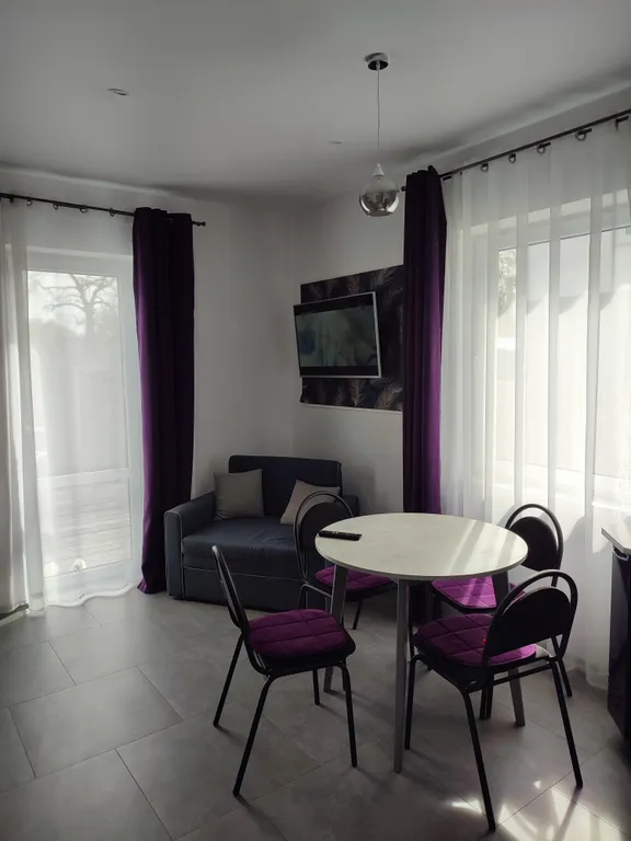 Уютная квартира - студия, в тихом районе города