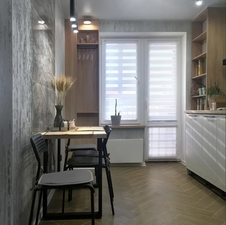 Новая квартира с дизайнерским ремонтом У Ежа