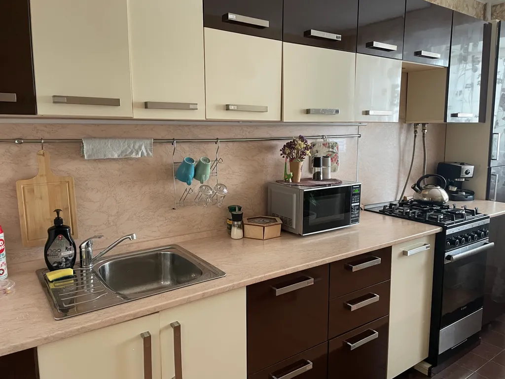 Квартира в радужном