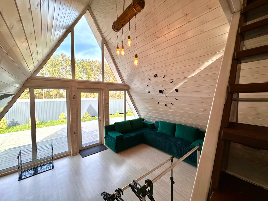 Уютный Афрейм с благоустроенной территорией