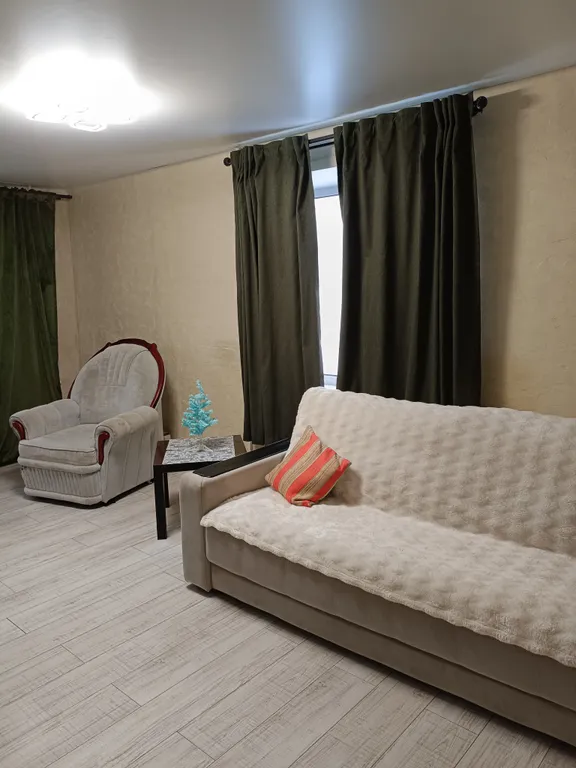 Уютная двухкомнатная квартира в центре после капитального ремонта