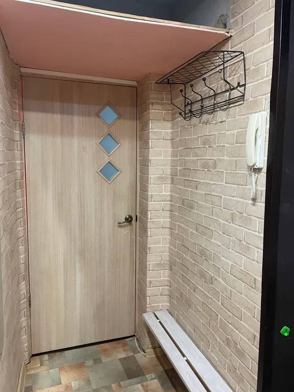 Двухкомнатная квартира в районе горсада