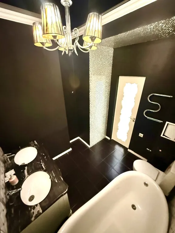 Двухкомнатная на Гостином дворе