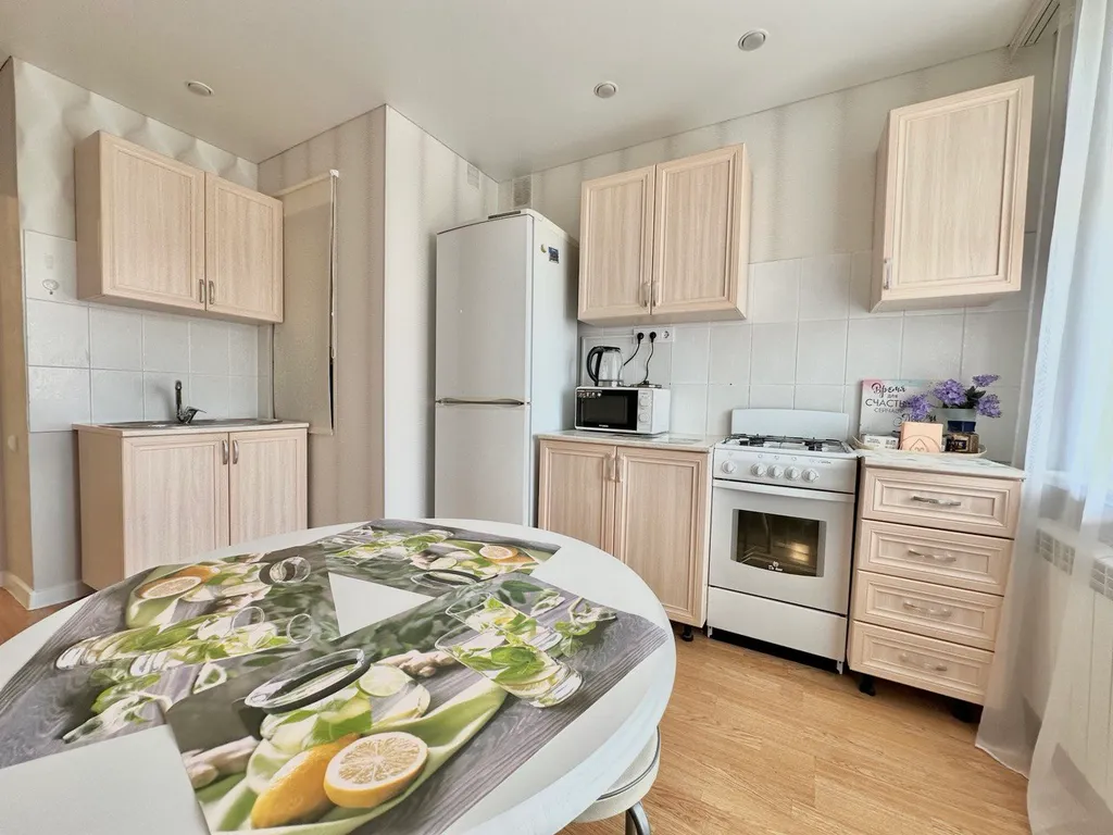 Апартаменты возле торгового центра Макси