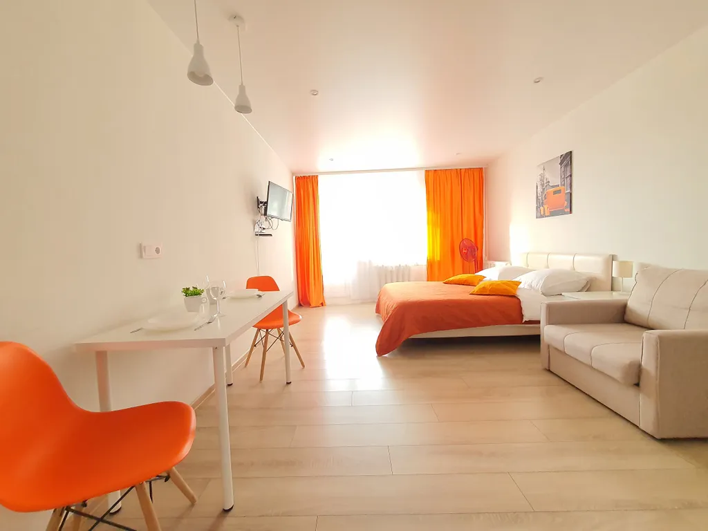 Квартира Студия живи ярко — аренда посуточно в Вологда