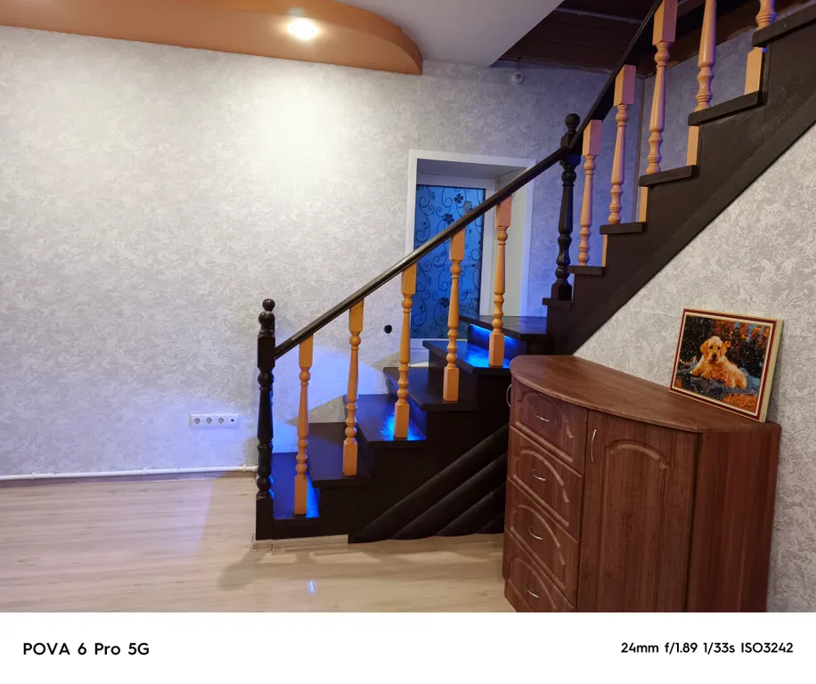 Уютный дом в спальном районе