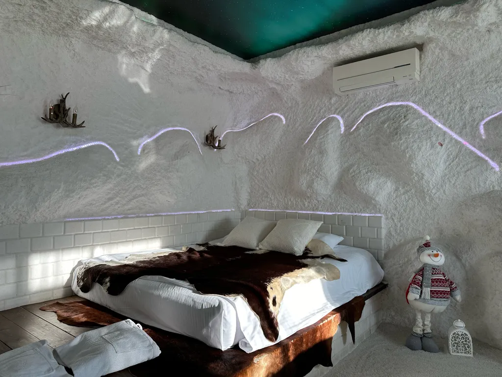 Апартамент Зима - соляная пещера с сауной и джакузи у окна