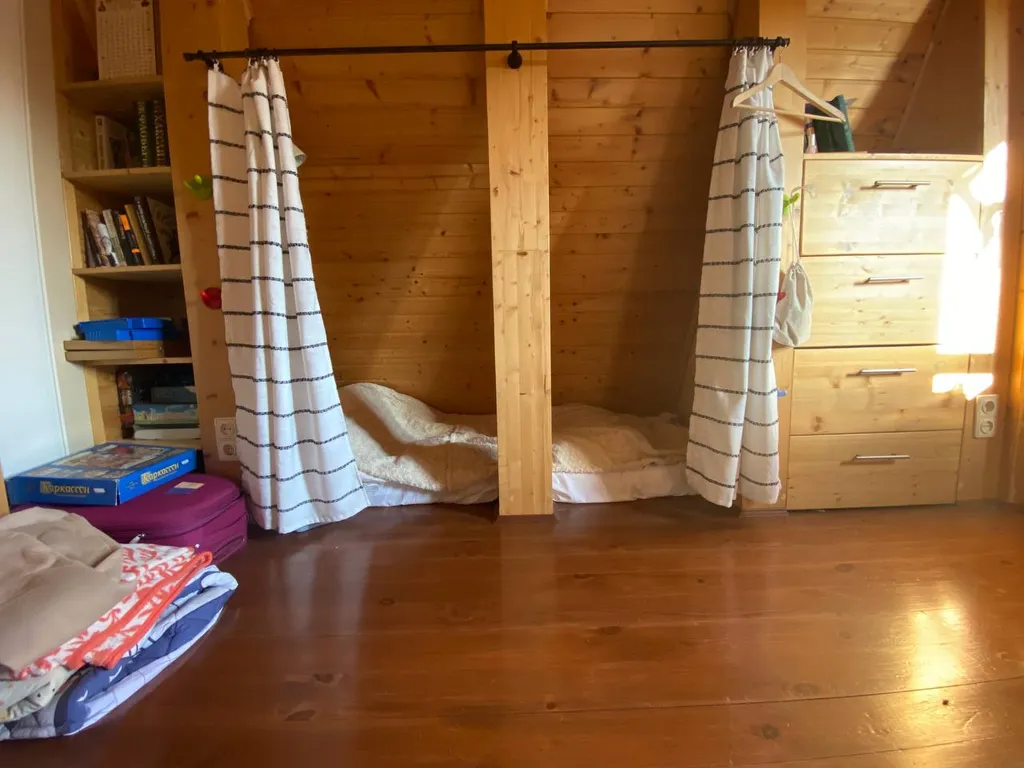 Уютный дом с баней и подворьем