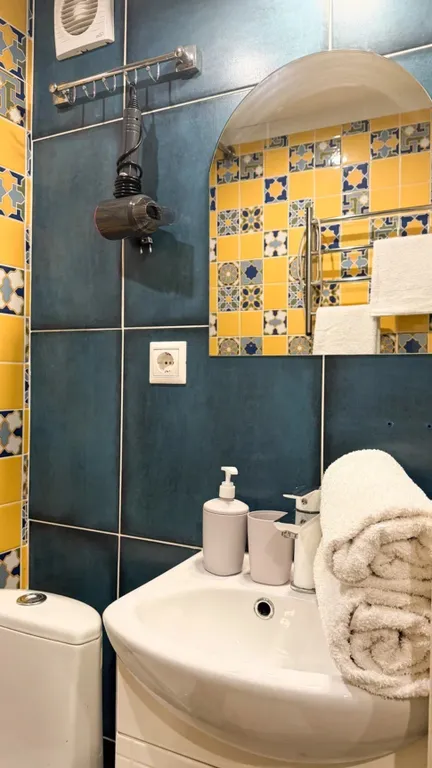 Квартира Квартира Двухуровневая студия у метро Автозаводская — Москва