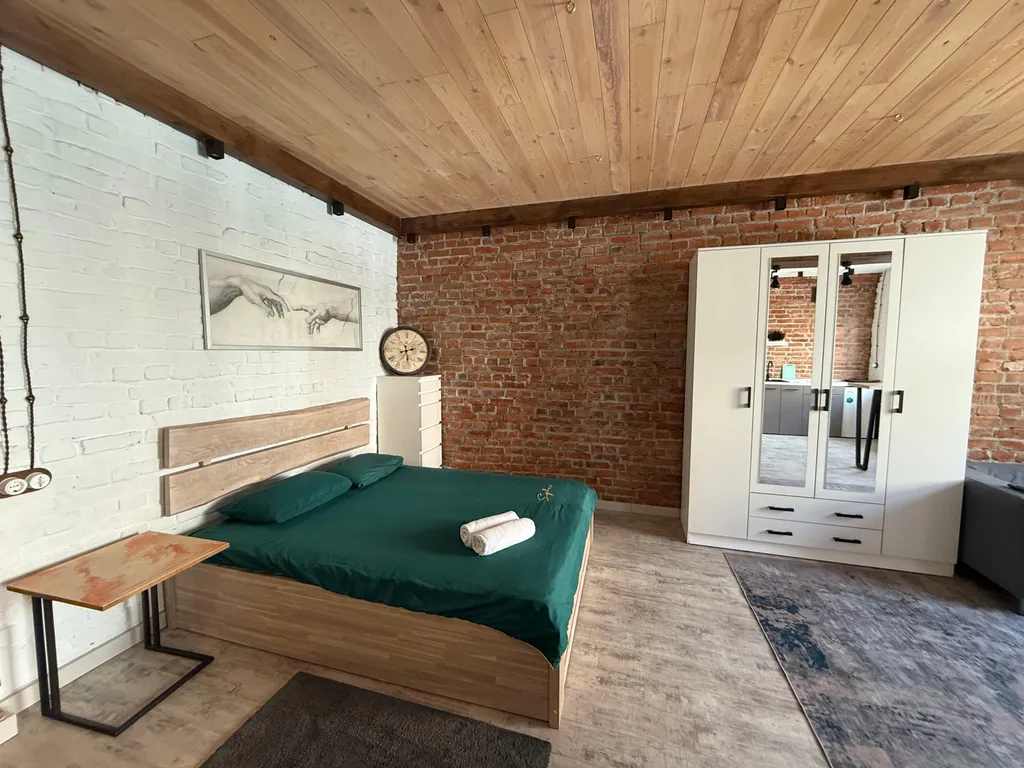 Квартира для тех кто старше 18