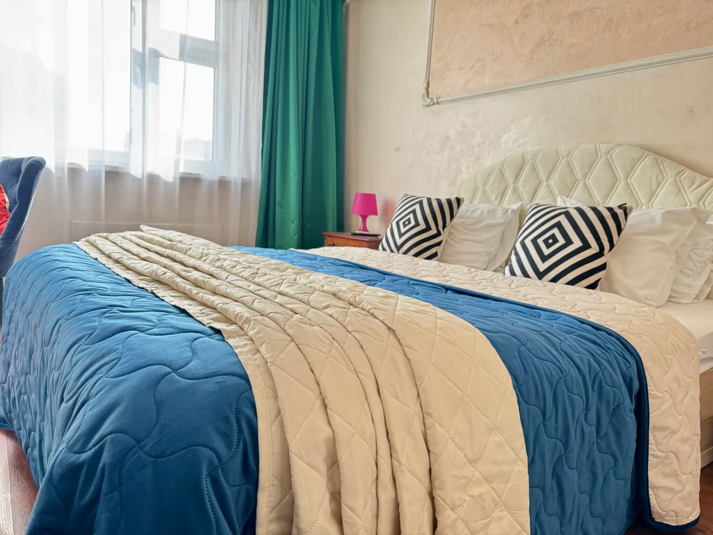 Квартира на высоком этаже в 10 минутах пешком от метро