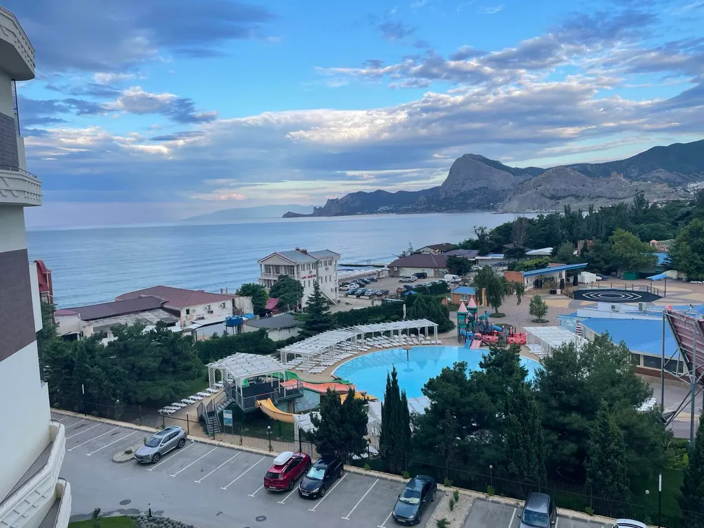 Премиум апартаменты с видом на море и горы в апарт-отеле Атлас 4*