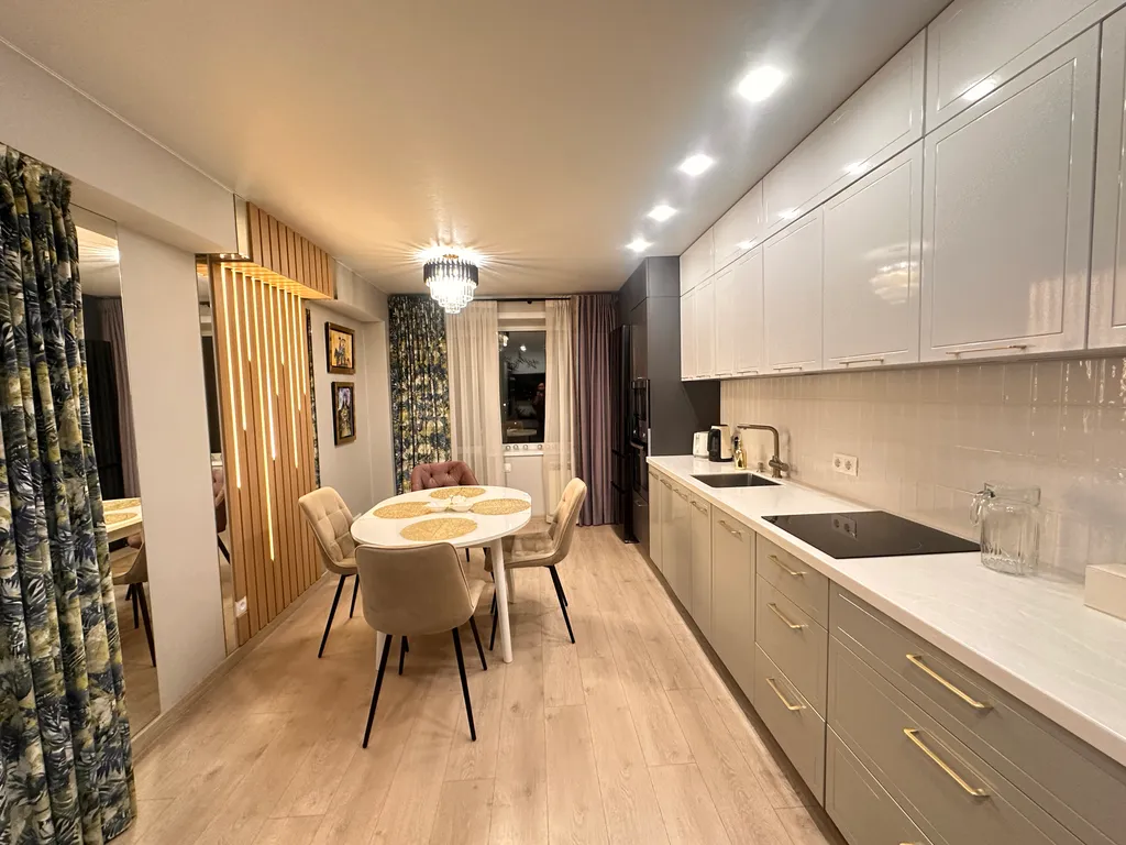 Большая 2-комнатная квартира для вашего проживания и отдыха