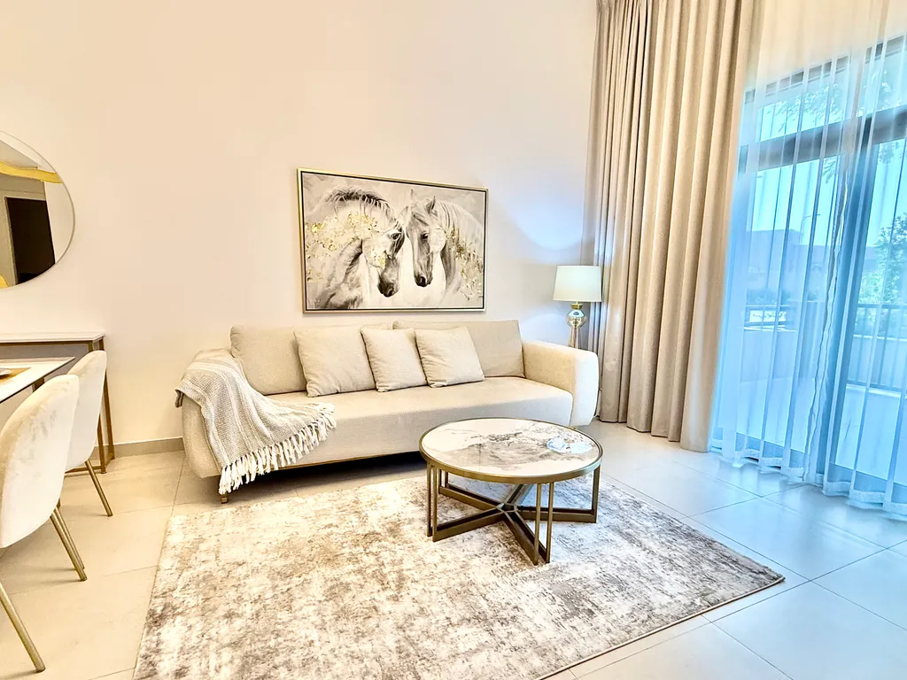 Новая квартира около отеля Burj Al Arab с террасой