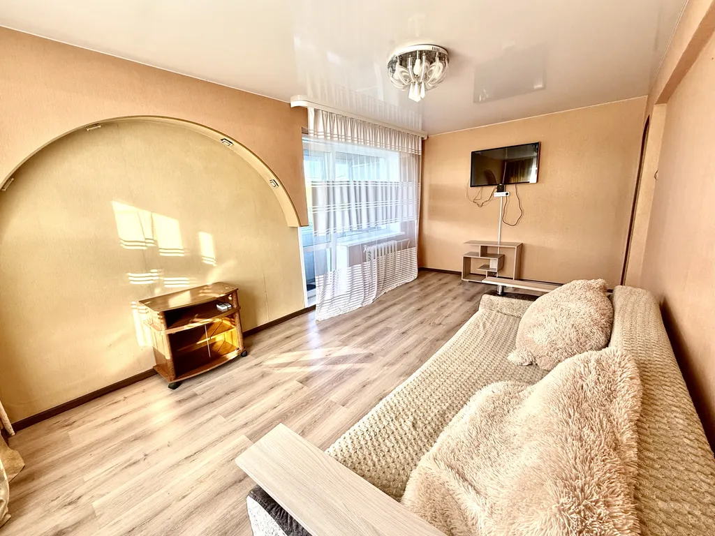 Квартира Трешка в центре — аренда посуточно в Белогорск