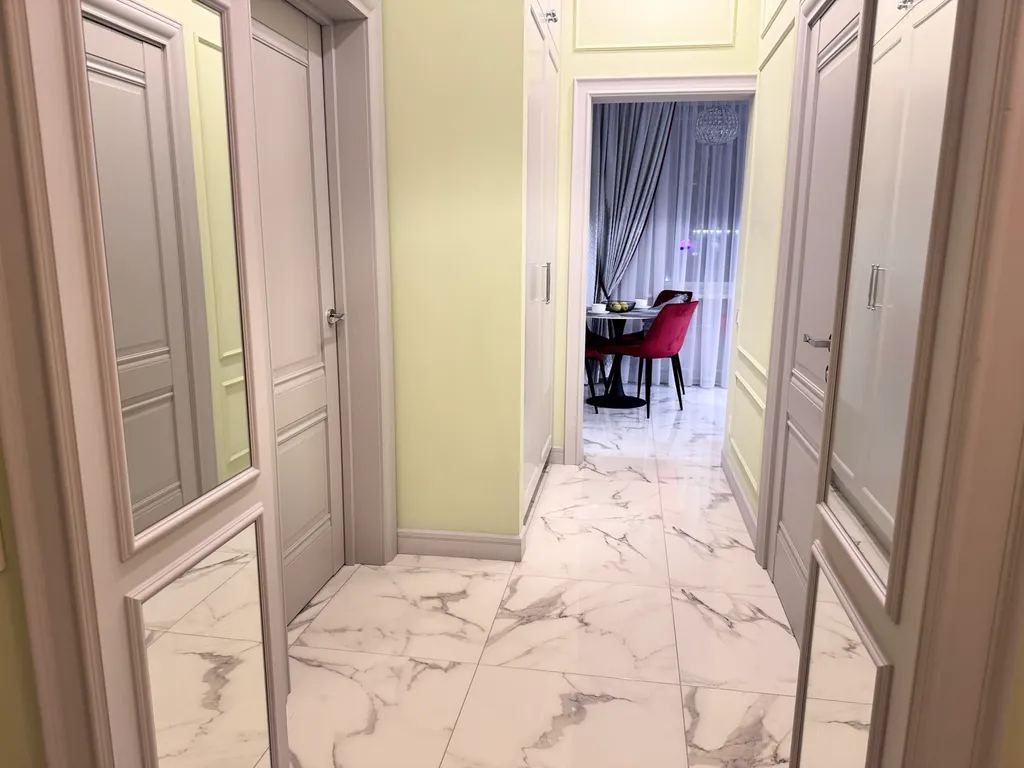 Дизайнерская 3-комнатная квартира в самом центре