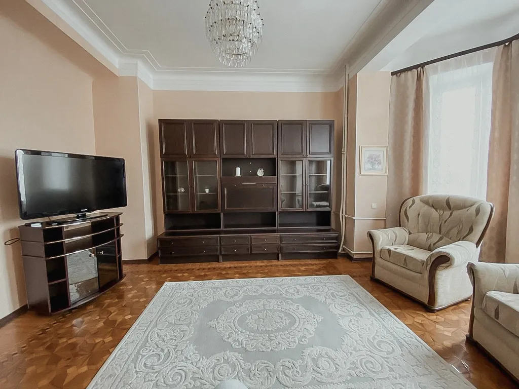 Уютная квартира в самом центре с видом на Астраханский Кремль