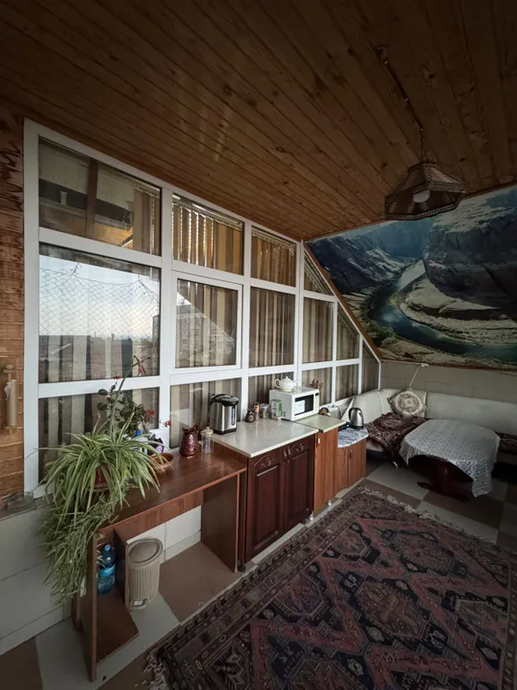 Квартира с верандой в центре города