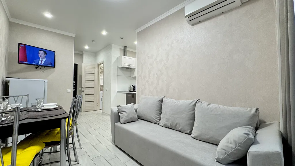 Евро 2-комнатная у Казино и Ред Арены 03 Я на Море