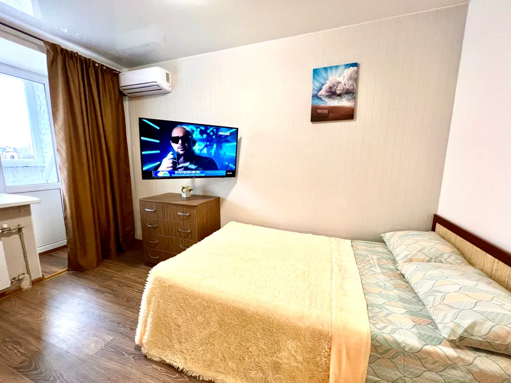 Квартира Квартира Уютная студия в ЖК Изумрудный — Самара