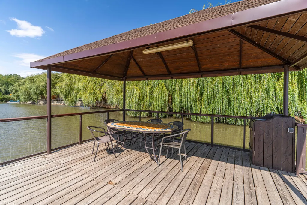 ВИП коттедж трехкомнатный с закрытой территорией и зоной барбекю