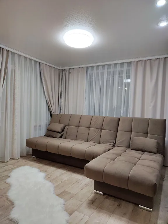 3-комнатная квартира в центре с видом на реку