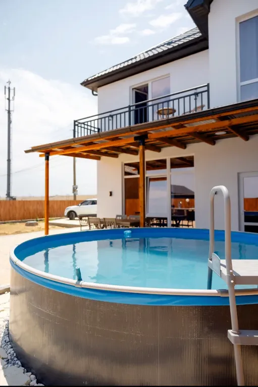 Коттедж Домик у моря с бассейном — аренда посуточно в Избербаш