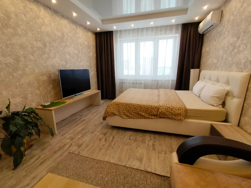 Fresh room: апартаменты на ул. Маршала Устинова д. 3