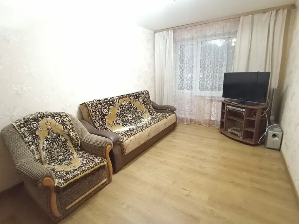 2-я квартира у универмага Кострома