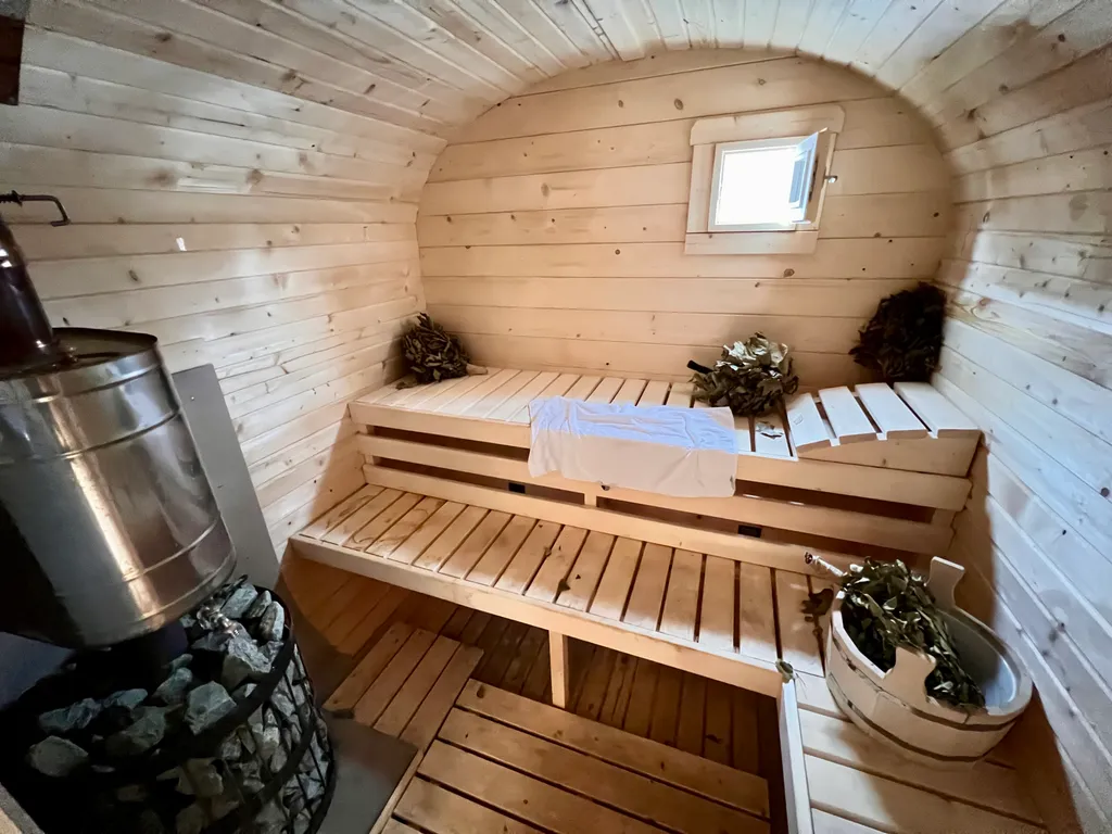 Дом 452 с тремя спальнями, русской баней и чаном