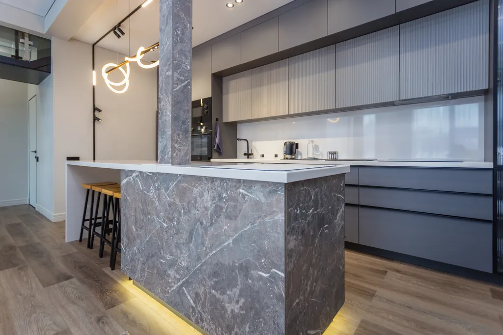 Дом у моря с бассейном