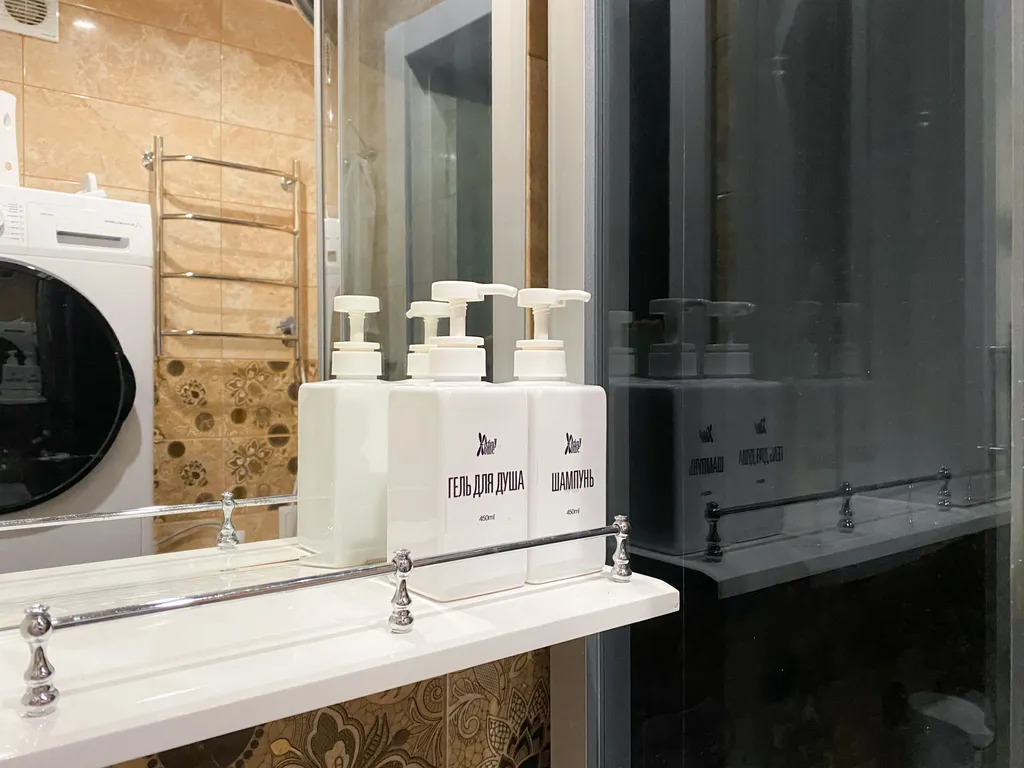 2-комнатные видовые апартаменты с бассейном у моря