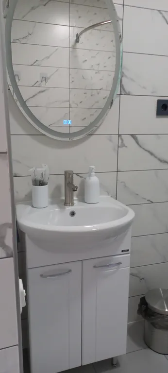 Гуамкаюг. Дом с купелью и видом на горы