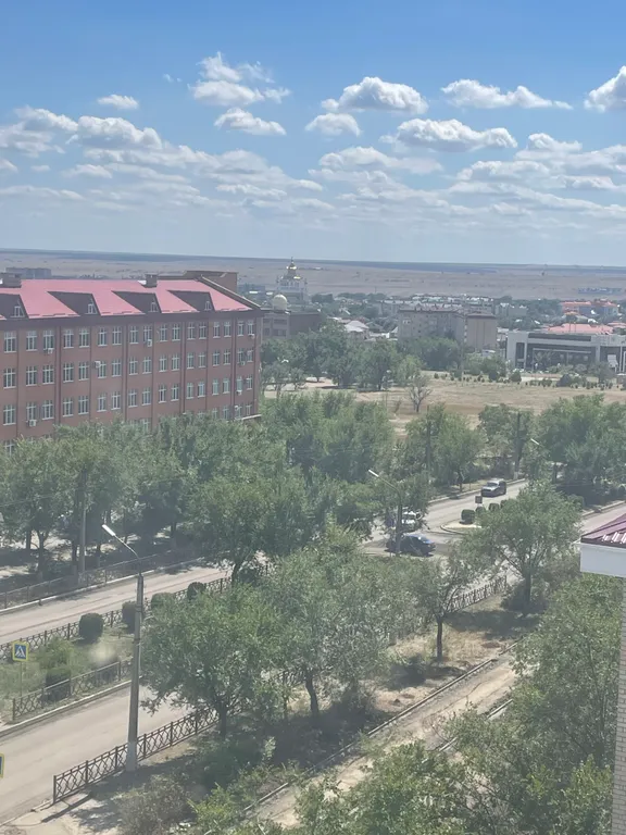 Квартира Просторная, уютная квартира в отличном месте — Элиста