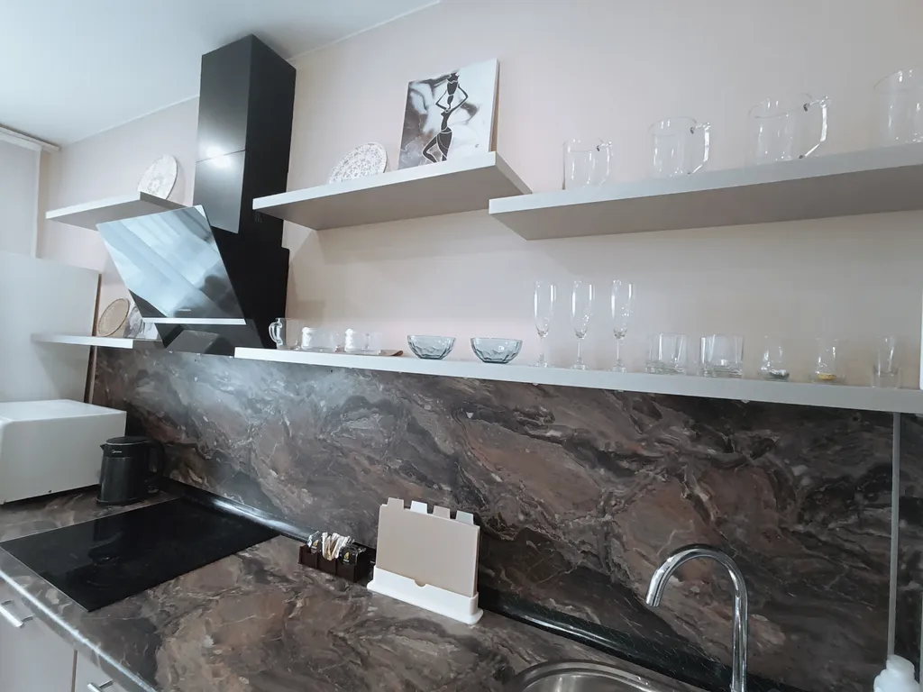 Современная квартира с огромной лоджией в новом доме