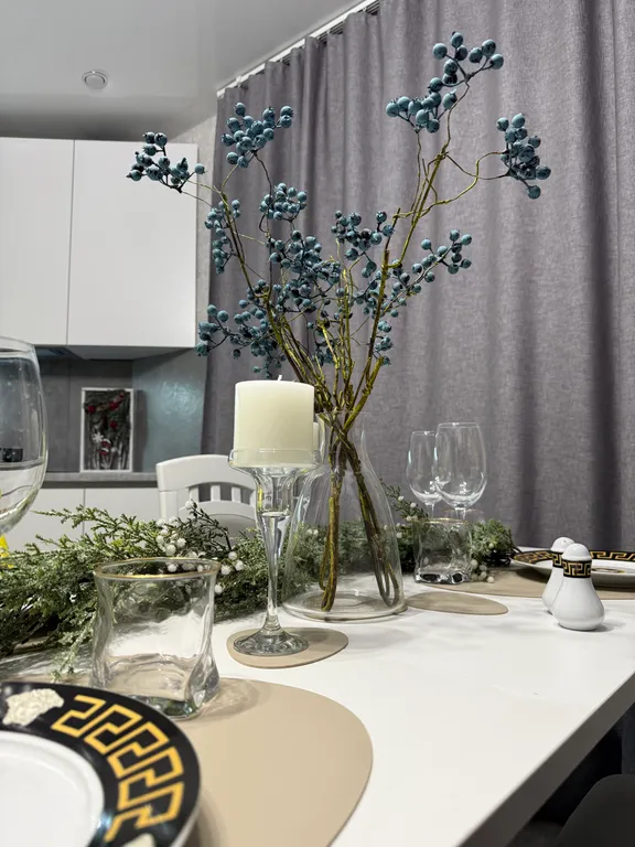 Красивая квартира с панорамным видом на Волгу