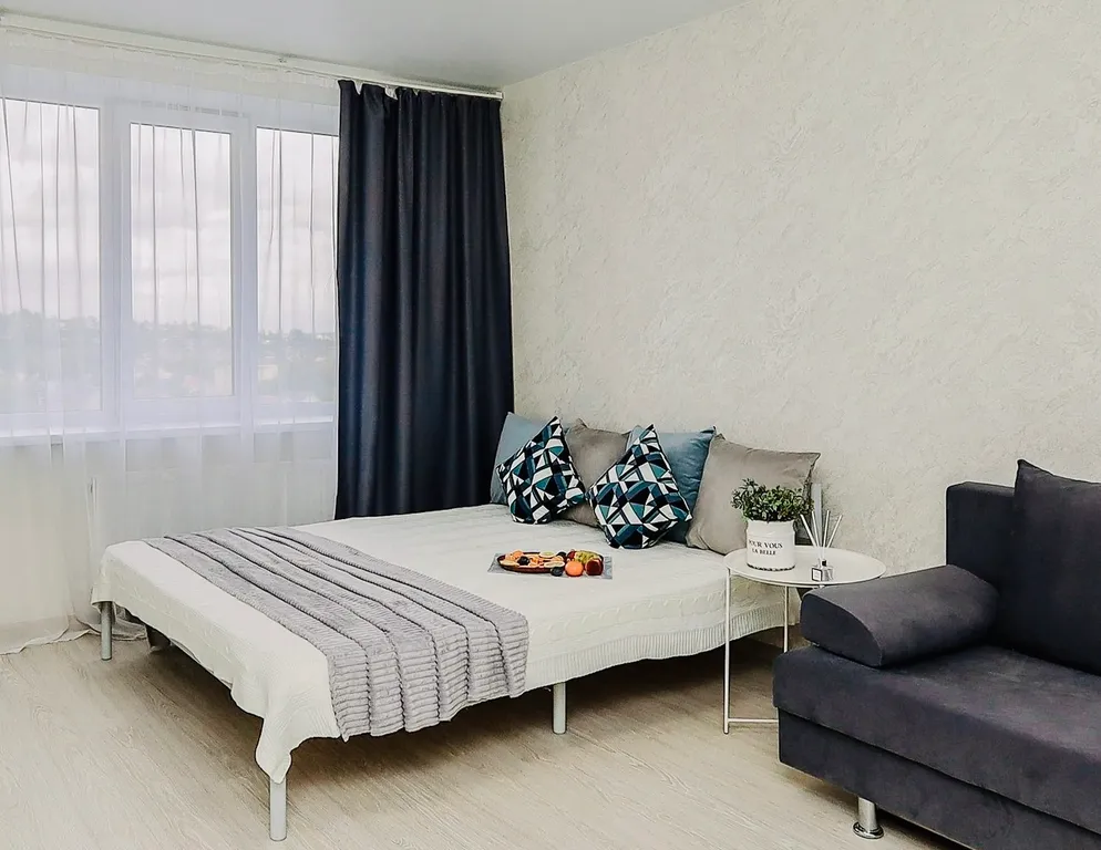 Современная просторная квартира в центре — аренда посуточно в Ижевск