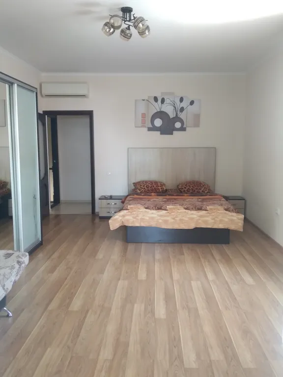 Квартира Номер в частном доме — аренда посуточно в Алупка