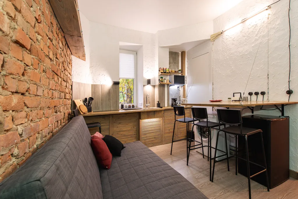 Квартира Квартира в центре с отдельным входом и своей парковкой под окном — Ярославль