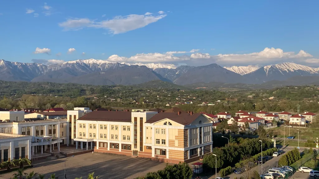 Квартира Светлые просторные апартаменты с уютной спальней — Сириус