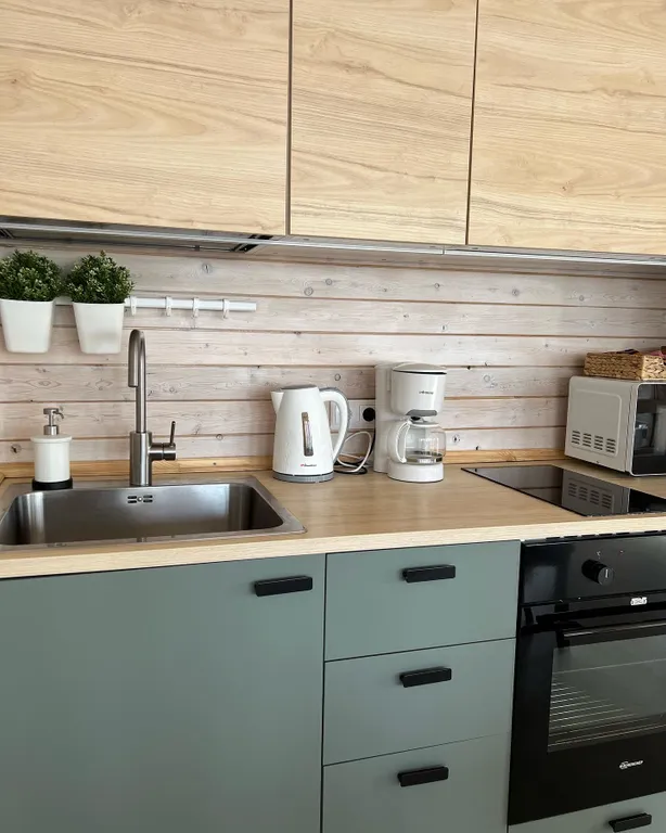 Шале с панорамными окнами и видом на озеро Чебаркуль