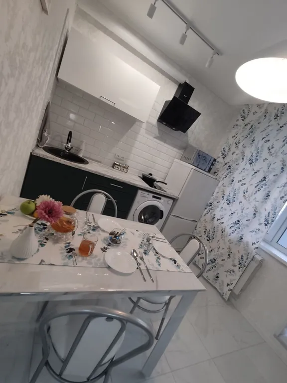 Уютная квартира с видом на набережную в центре города