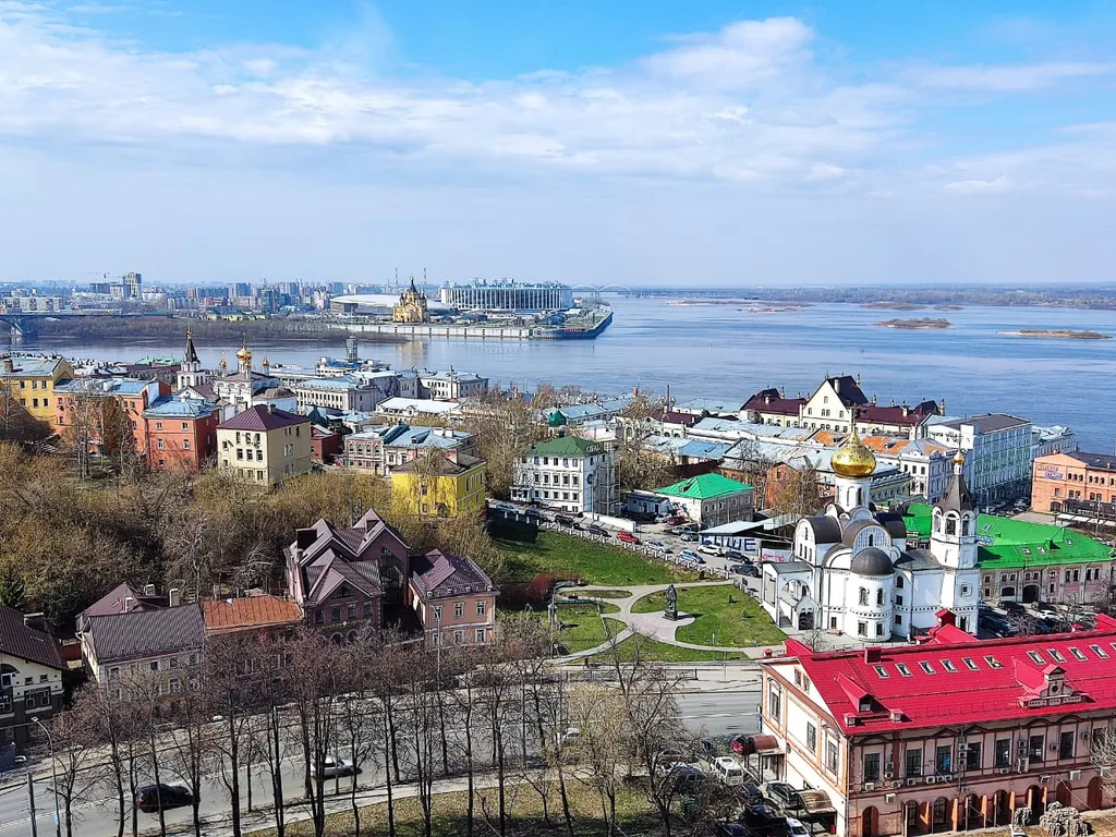 Студия в новом ЖК Нижнего Новгорода с большой парковкой, кондиционером