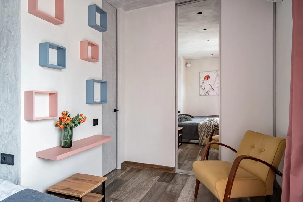 Охта Сьют 17 c отдельным входом