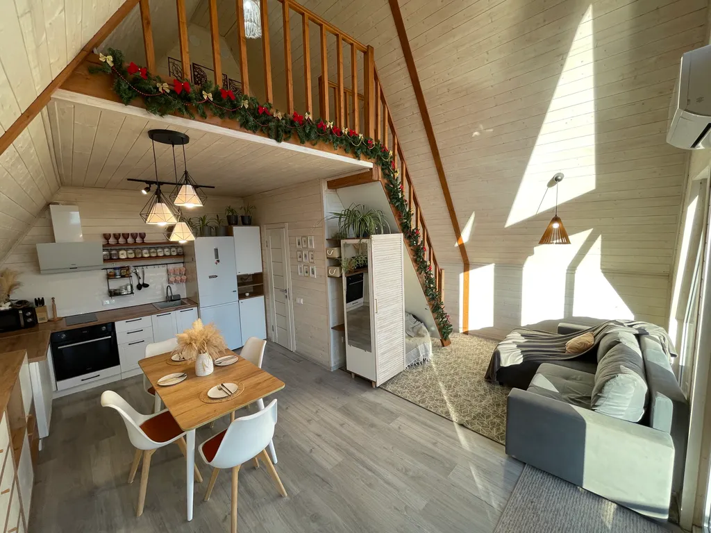 Квартира Квартира Дом A-Frame с панорамными окнами и видом на реку Сочи — Пластунка