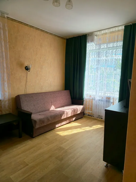 Теплая, солнечная квартира в центре города